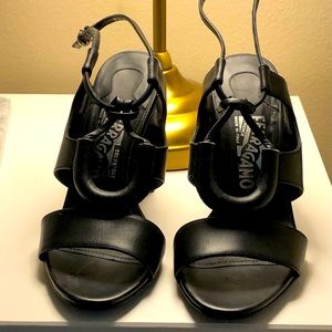 Black sandals | Ferragamo black luxury sandals